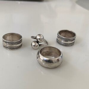 4 different sizes Silver Rings